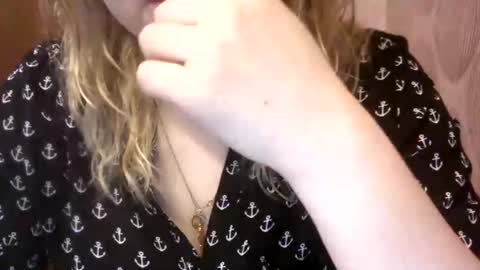 Snapshot of narcisjill chatting on January 26, 12:01 pm NarcisJill online show from January 26, 12:01 pm