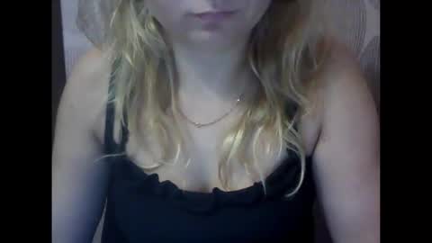 Snapshot of narcisjill chatting on October 12, 3:04 pm NarcisJill online show from October 12, 3:04 pm