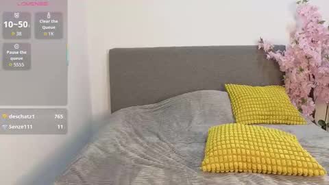 nari_jin online show from November 29, 5:42 pm