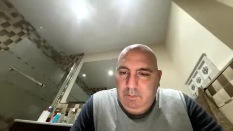 narutotheone online show from February 10, 8:34 pm