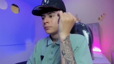 Nascary Fox online show from February 27, 8:34 pm