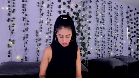 Snapshot of nastasha_nasty1 chatting on January 23, 11:05 pm Maira online show from January 23, 11:05 pm