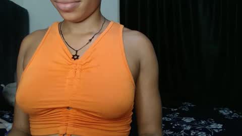 bella online show from December 13, 10:27 pm