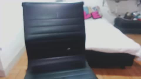 Vivian online show from October 18, 8:46 pm