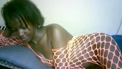 Marie online show from October 4, 12:03 pm