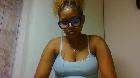 natachazz online show from March 30, 10:15 am