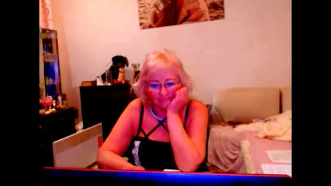 natali online show from March 1, 3:49 pm