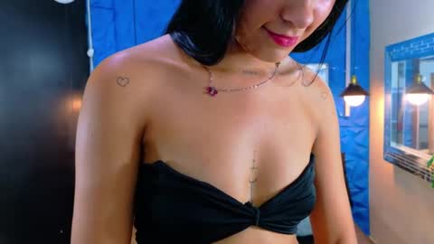 nataliatompsonx1 online show from September 11, 10:22 pm