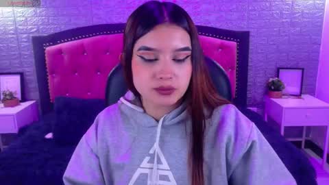 natalie  online show from November 15, 3:41 am