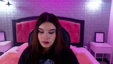 natalie  online show from September 17, 2:48 am