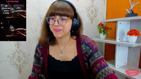 N A T A L Y online show from March 1, 12:45 pm