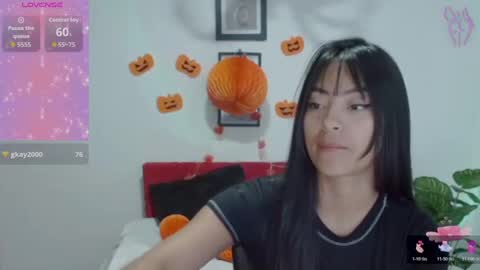 Nataly Escobar online show from October 23, 4:08 pm