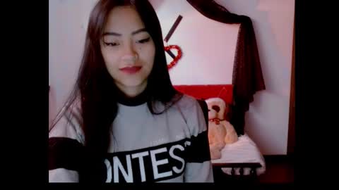 Nataly Escobar online show from March 3, 12:06 pm