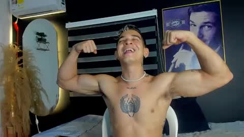 natan_77 online show from February 13, 1:59 pm