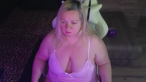 Natalli online show from December 3, 10:43 pm