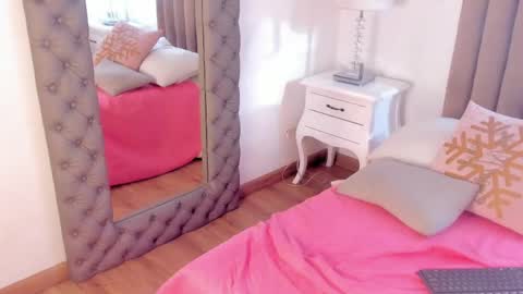 natasha 7  online show from April 16, 9:39 pm