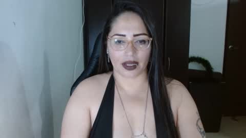 Natasha Smithe  online show from November 24, 2:21 am