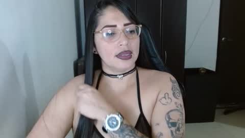 Natasha Smithe  online show from April 13, 1:10 am