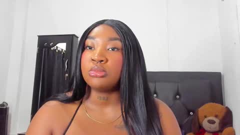 natasshaa_brown online show from September 15, 3:30 am