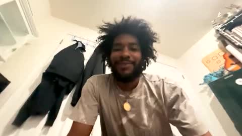 nate791758 online show from April 9, 3:54 am