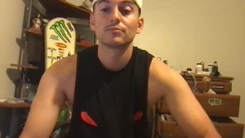 Snapshot of natetheexplorer chatting on September 23, 7:46 am natetheexplorer online show from September 23, 7:46 am