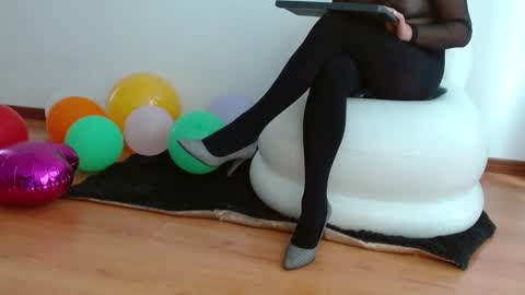 nath_dawson online show from February 20, 5:52 pm