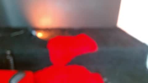   online show from November 8, 2:42 pm