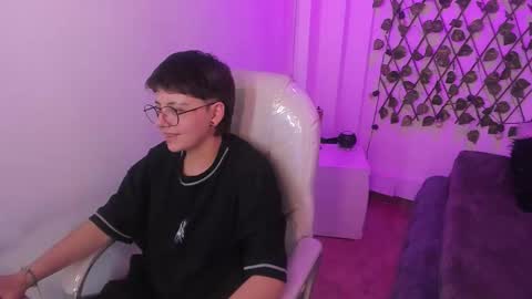 nathalyy_ds online show from February 27, 9:29 pm