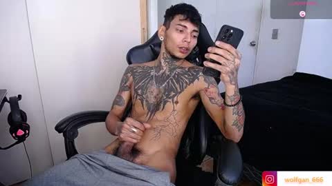 nathan_aress6666 online show from June 23, 9:32 pm