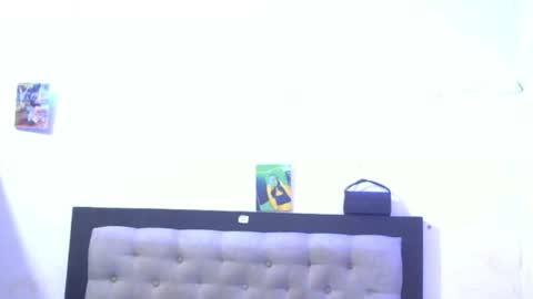 nati_s123 online show from April 5, 12:46 pm