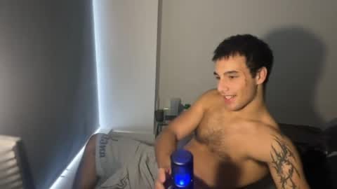 native_boy2 online show from April 11, 11:31 pm