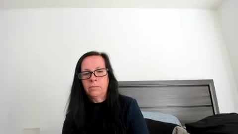 Natural Peach Goddess online show from October 2, 3:33 pm