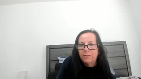 Natural Peach Goddess online show from September 27, 1:31 pm