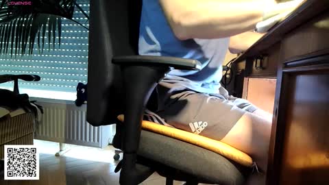 Nature online show from October 24, 8:04 am