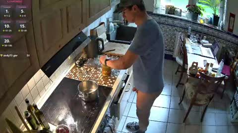 Nature online show from April 14, 4:21 pm