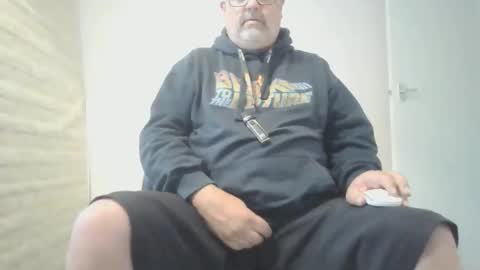 naturistmale45 online show from September 11, 10:49 am