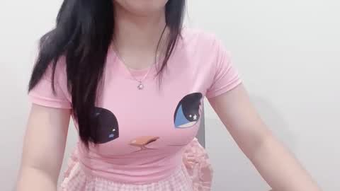 Snapshot of natycutiegirl chatting on October 22, 2:37 am Kiki online show from October 22, 2:37 am