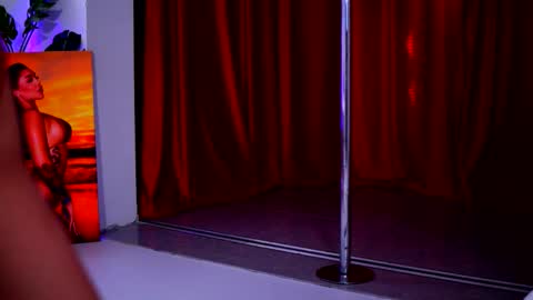 Naty online show from November 25, 10:36 am