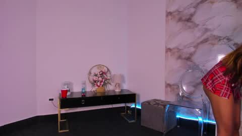 Tatiana online show from April 2, 9:00 pm