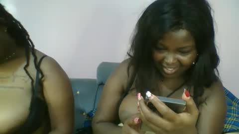 naughti_garlie online show from March 20, 6:07 am