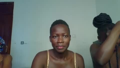 naughttie_mae online show from March 29, 9:11 am