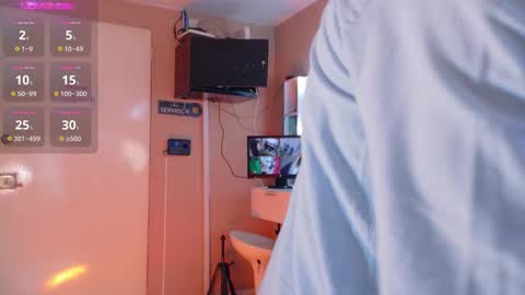 Christopher  Chris online show from February 13, 5:38 pm