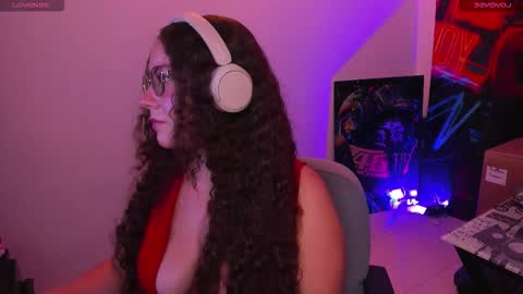 Megan online show from March 25, 5:03 am