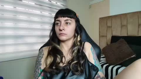 Snapshot of naughty_kittenm chatting on September 20, 11:57 am Kitten online show from September 20, 11:57 am