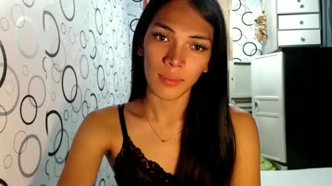 Ariela online show from December 1, 10:52 pm