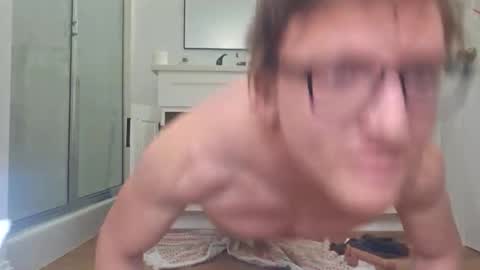 StrawberryThickcakes online show from March 29, 1:35 pm