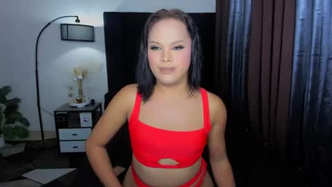 naughtychanell online show from June 18, 3:12 am