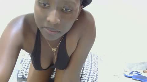 naughtygir86 online show from March 15, 3:26 pm