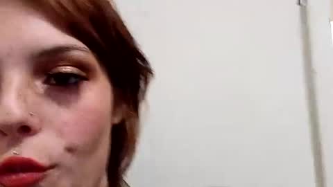 naughtygirl_kel online show from September 16, 6:16 am