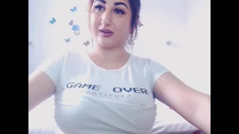 naughtymaya4you online show from October 24, 9:32 am